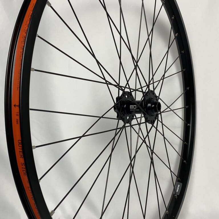 Voorwiel / 622X25C / Ryde Andra 40 / BQ-FH30503 / 110 MM / Disc (6 bout)